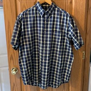 Chaps Ralph Lauren size large short sleeve shirt